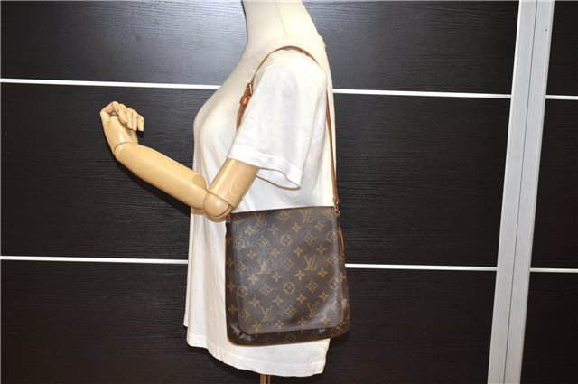 Authentic Louis Vuitton Monogram Musette Salsa Shoulder Bag LV 2359F