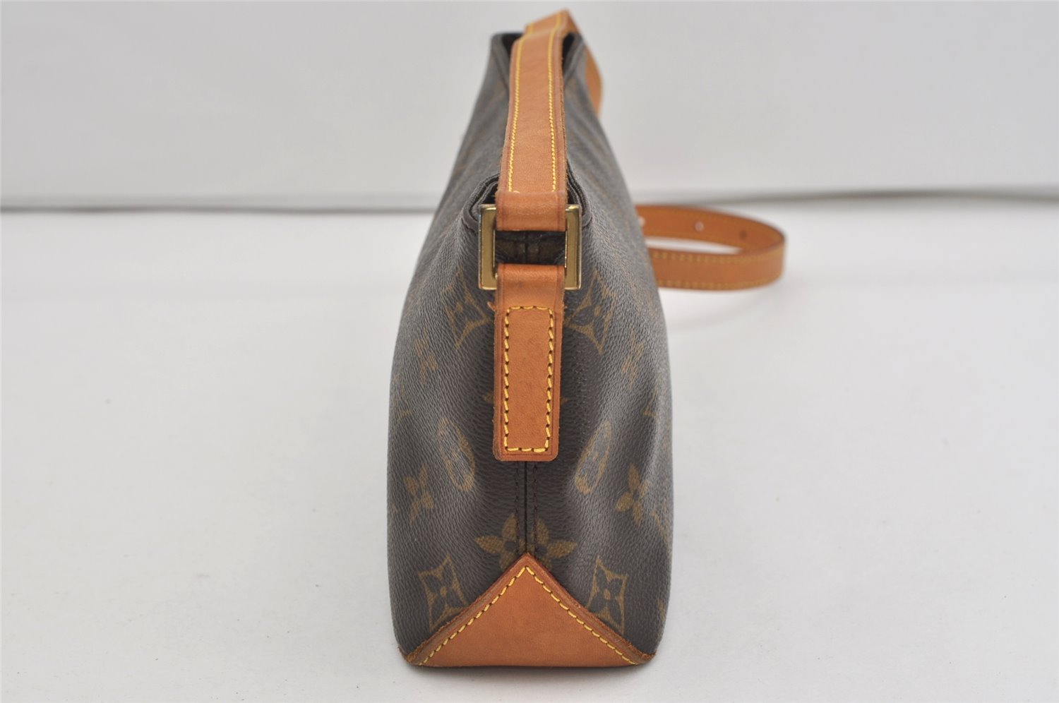 Authentic Louis Vuitton Monogram Trotteur Shoulder Cross Bag M51240 LV 2373I