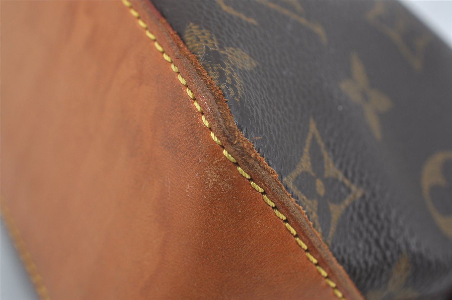 Authentic Louis Vuitton Monogram Trotteur Shoulder Cross Bag M51240 LV 2373I