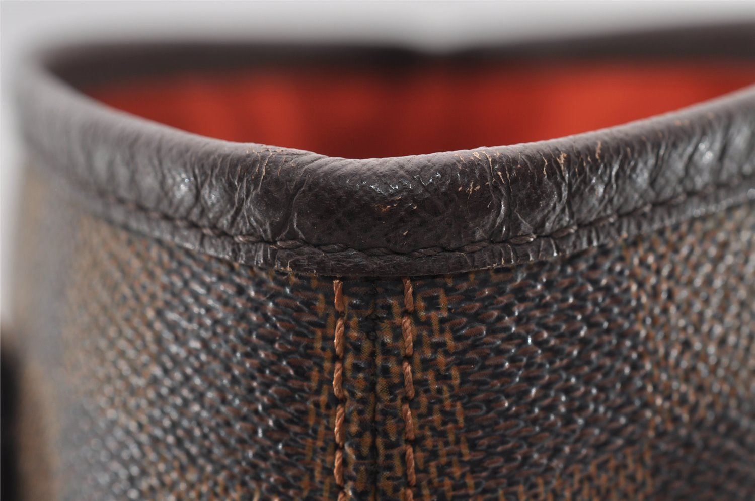 Authentic Louis Vuitton Damier Marais Bucket Shoulder Tote Bag N42240 LV 2385I