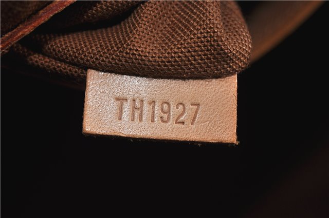 Authentic Louis Vuitton Monogram Alma Hand Bag Purse M51130 LV 2389D