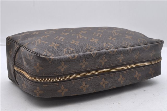 Auth Louis Vuitton Monogram Trousse Toilette 28 Clutch Hand Bag M47522 LV 2392D