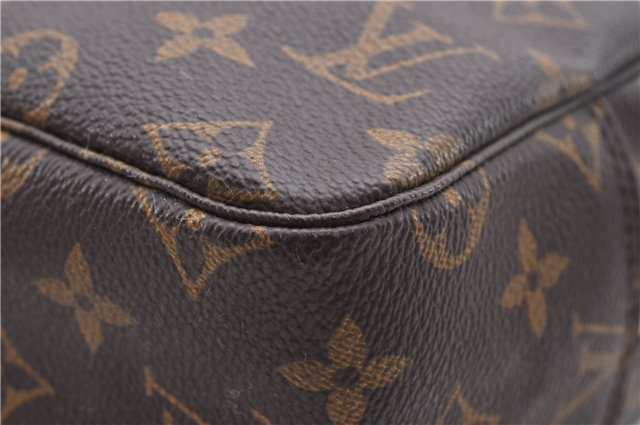 Auth Louis Vuitton Monogram Trousse Toilette 28 Clutch Hand Bag M47522 LV 2392D