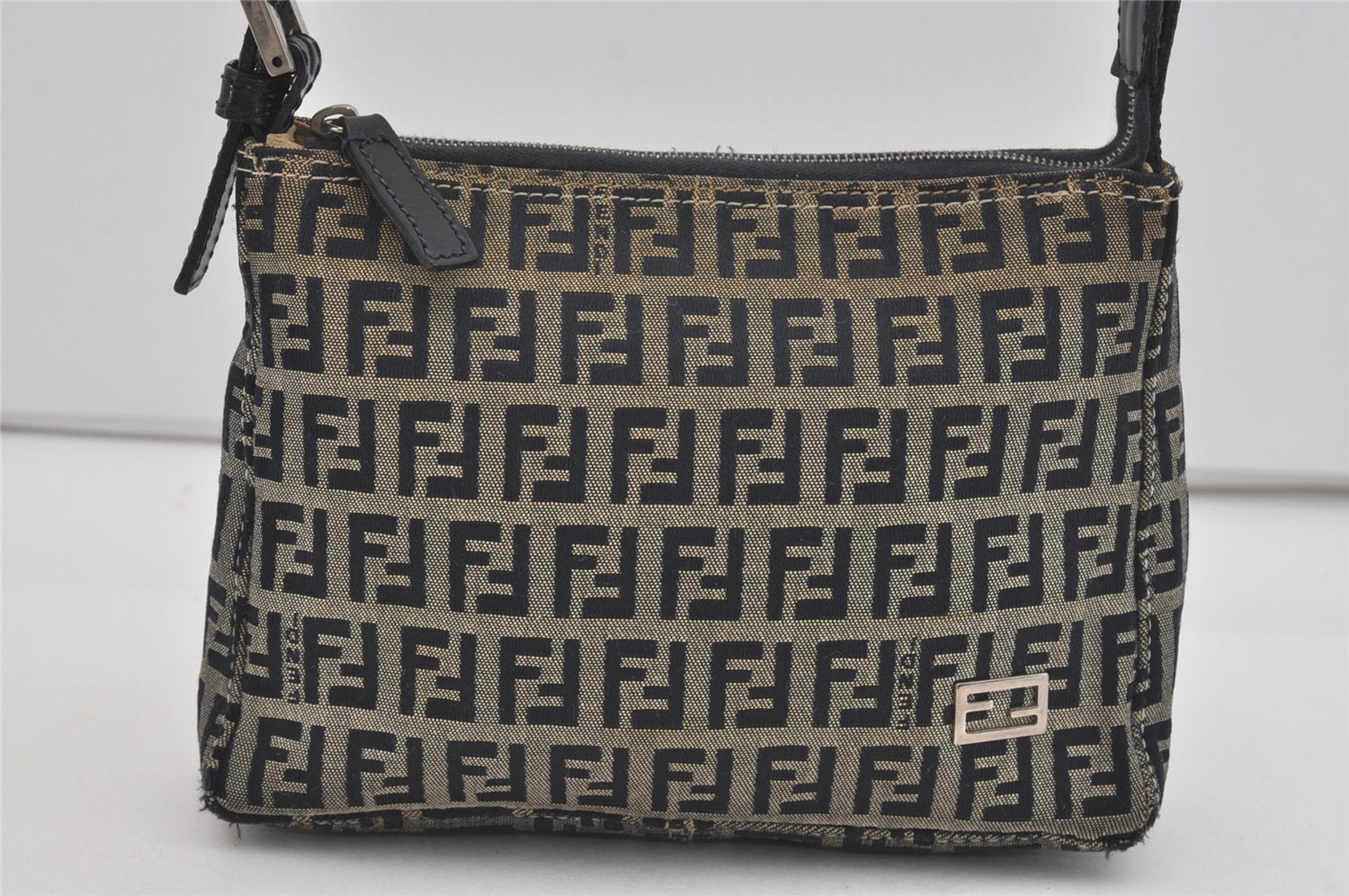 Authentic FENDI Zucchino Shoulder Hand Bag Purse Canvas Leather Navy Blue 2417I