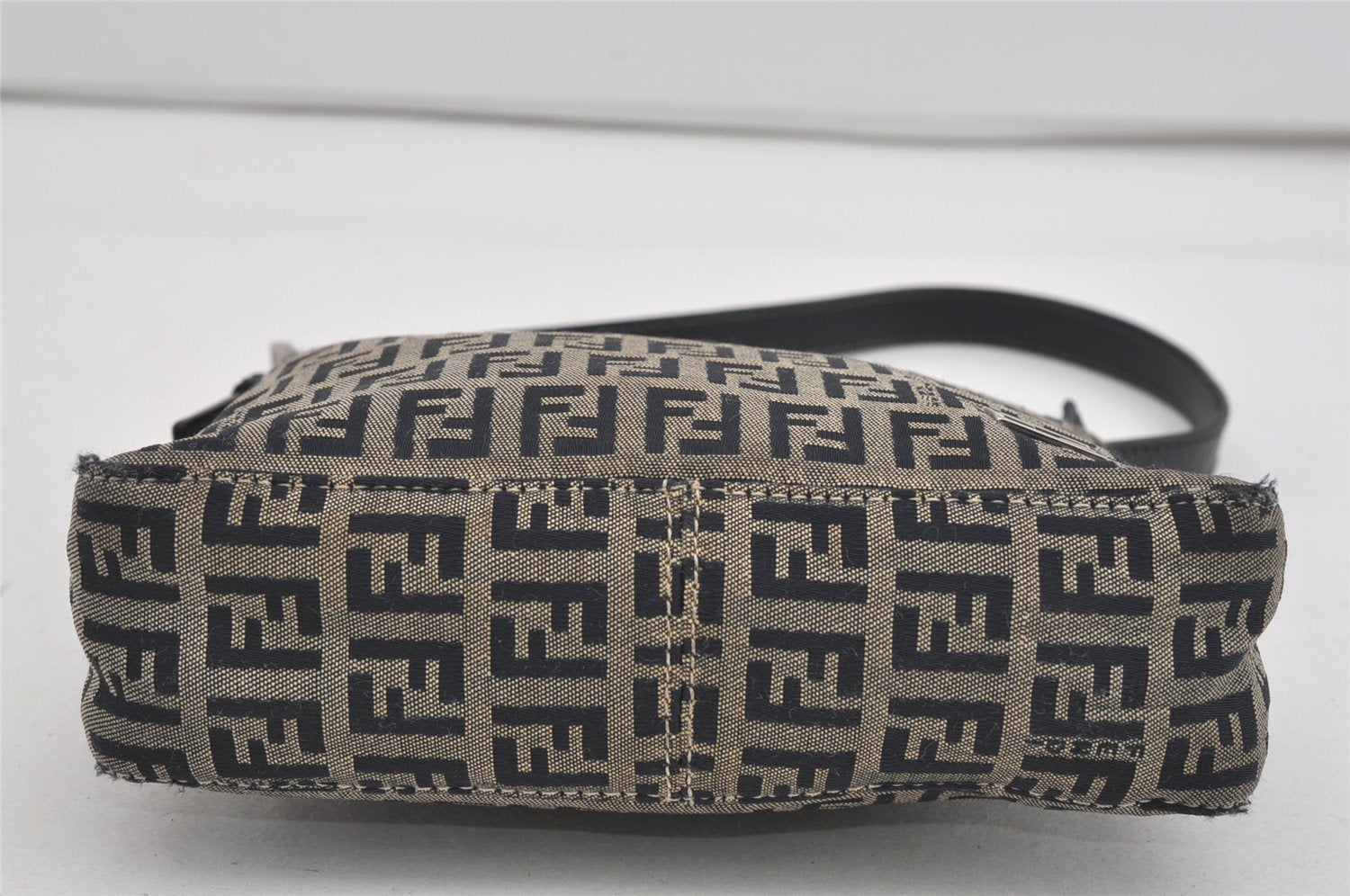 Authentic FENDI Zucchino Shoulder Hand Bag Purse Canvas Leather Navy Blue 2417I