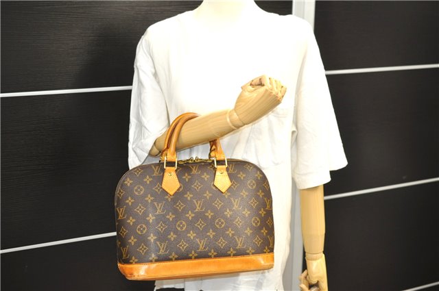 Authentic Louis Vuitton Monogram Alma Hand Bag Purse M51130 LV 2418D