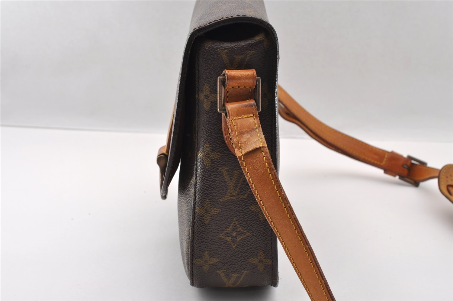 Authentic Louis Vuitton Monogram Saint Cloud GM M51242 Shoulder Cross Bag 2423I
