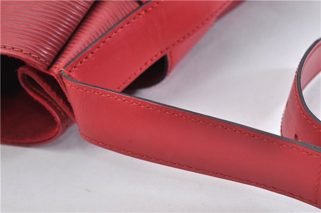 Auth Louis Vuitton Epi Sac De Paule PM Shoulder Cross Bag Red M80207 LV 2428F