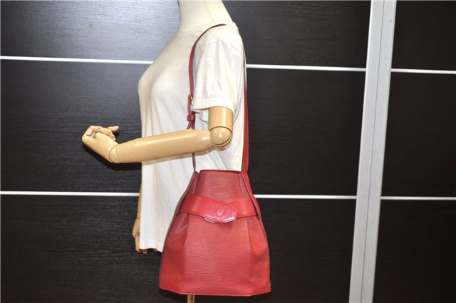 Auth Louis Vuitton Epi Sac De Paule PM Shoulder Cross Bag Red M80207 LV 2428F