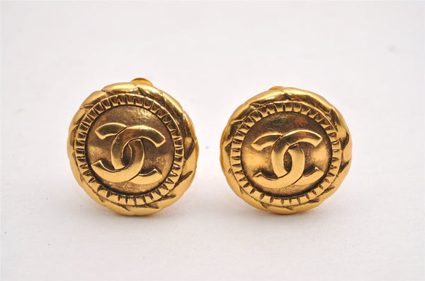 Authentic CHANEL Vintage Clip-On Earrings CoCo Mark Gold Plated 2429I