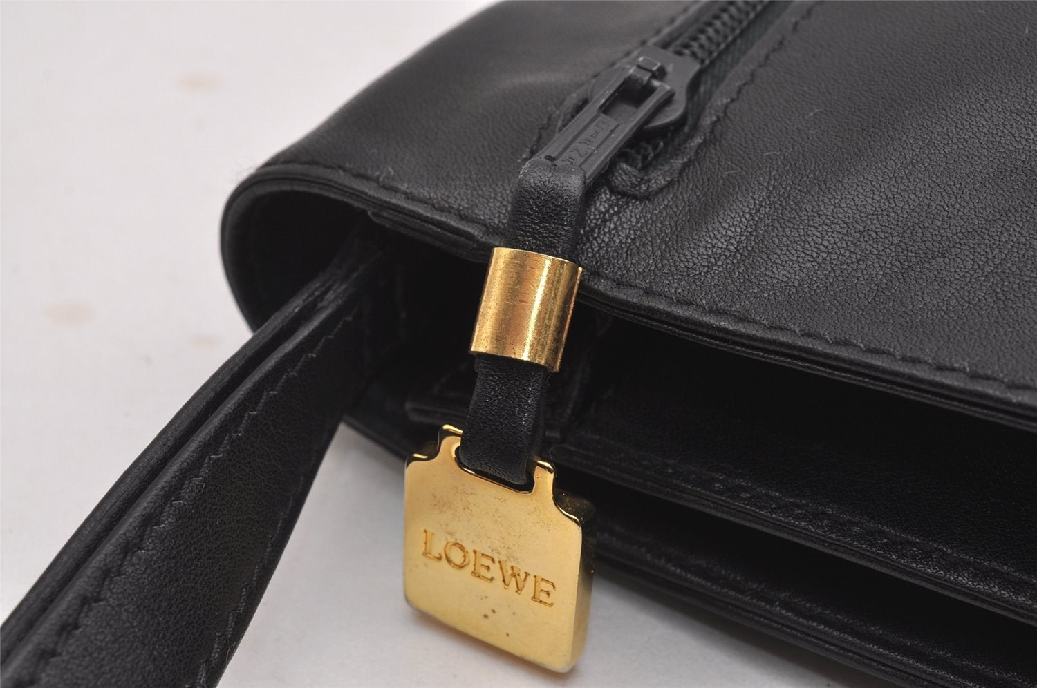 Authentic LOEWE Anagram Vintage Clutch Hand Bag Purse Leather Black 2430I