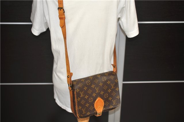 Auth Louis Vuitton Monogram Cartouchiere MM Shoulder Bag M51253 LV Junk 2469D