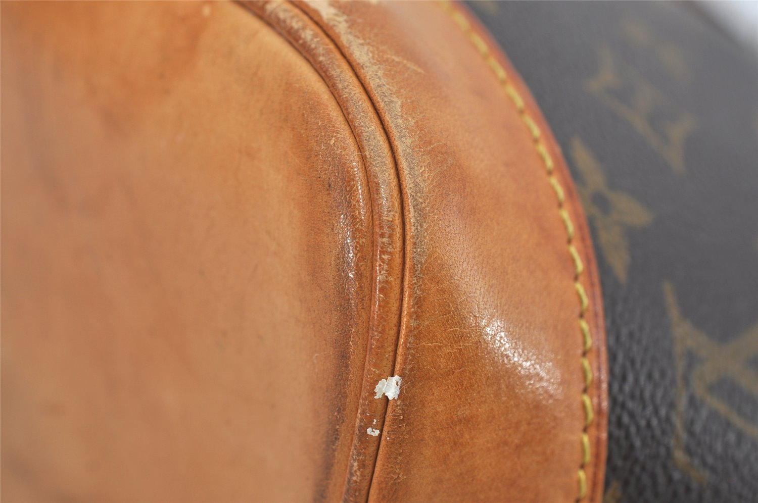 Authentic Louis Vuitton Monogram Alma Hand Bag Purse M51130 LV 2476I