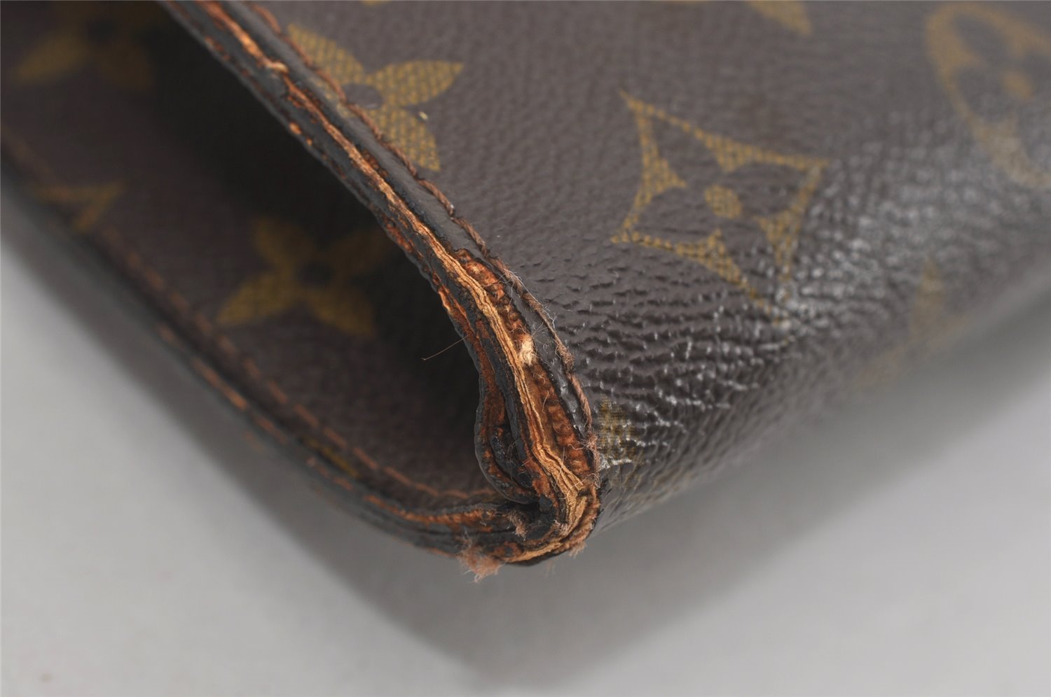 Authentic Louis Vuitton Monogram Poche Ministre Document Case Old Model LV 2485I