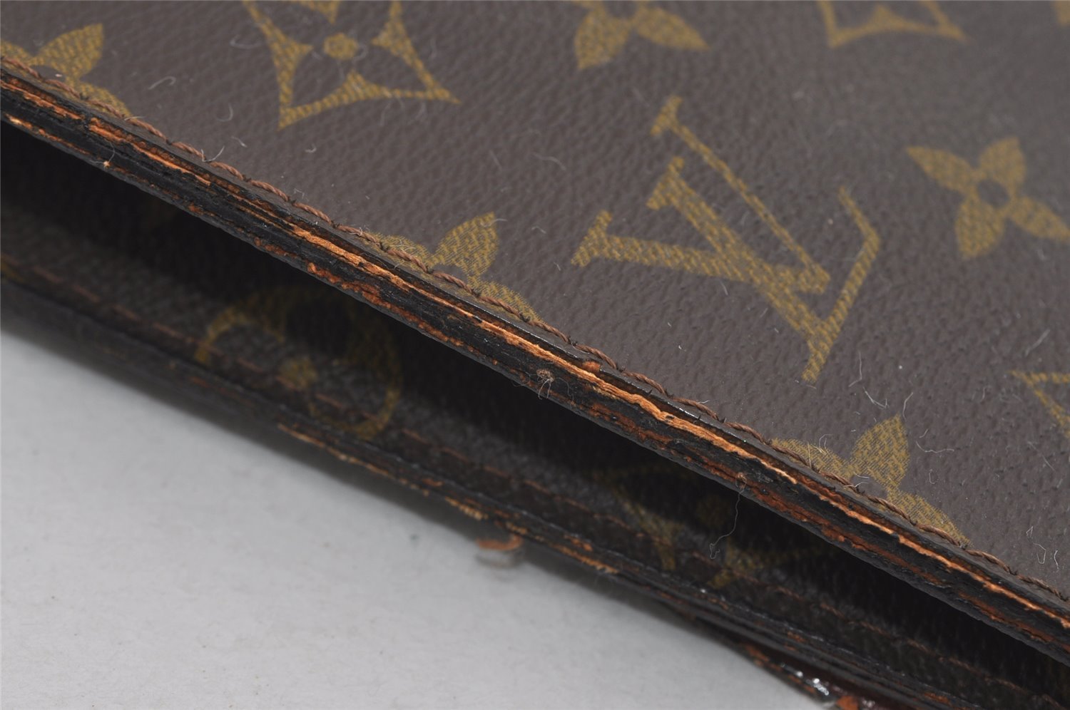 Authentic Louis Vuitton Monogram Poche Ministre Document Case Old Model LV 2485I