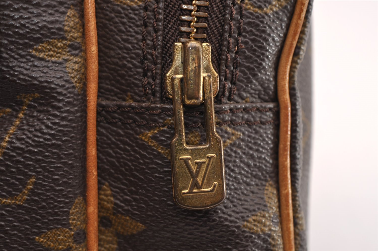 Authentic Louis Vuitton Monogram Mini Amazone Shoulder Bag M45238 Junk 2486I