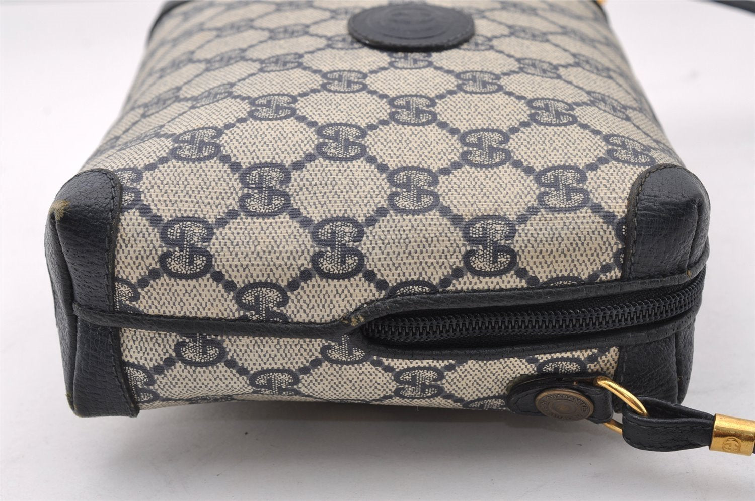 Authentic GUCCI Shoulder Cross Body Bag GG PVC Leather Navy Blue Junk 2488I