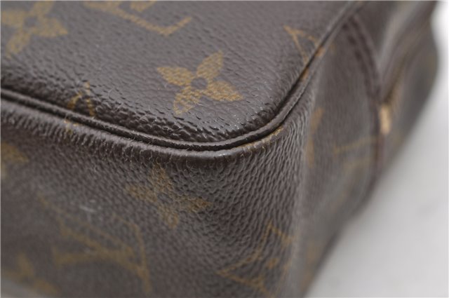 Auth Louis Vuitton Monogram Trousse Toilette 23 Clutch Hand Bag M47524 LV 2489D