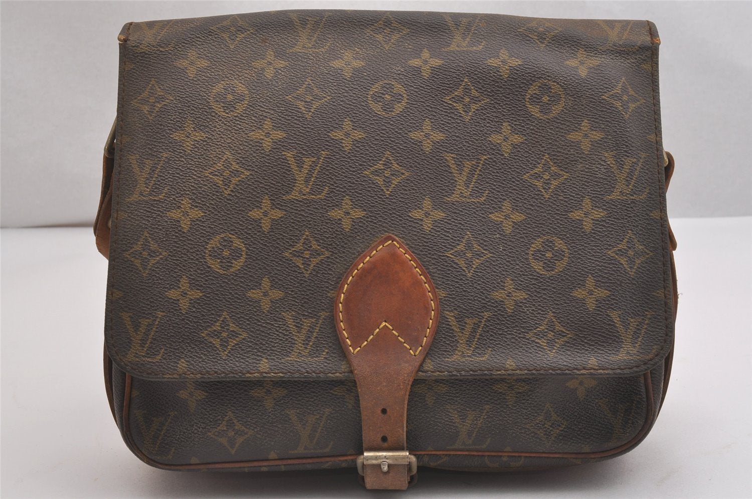 Authentic Louis Vuitton Monogram Cartouchiere GM Shoulder Bag Old Model 2493I