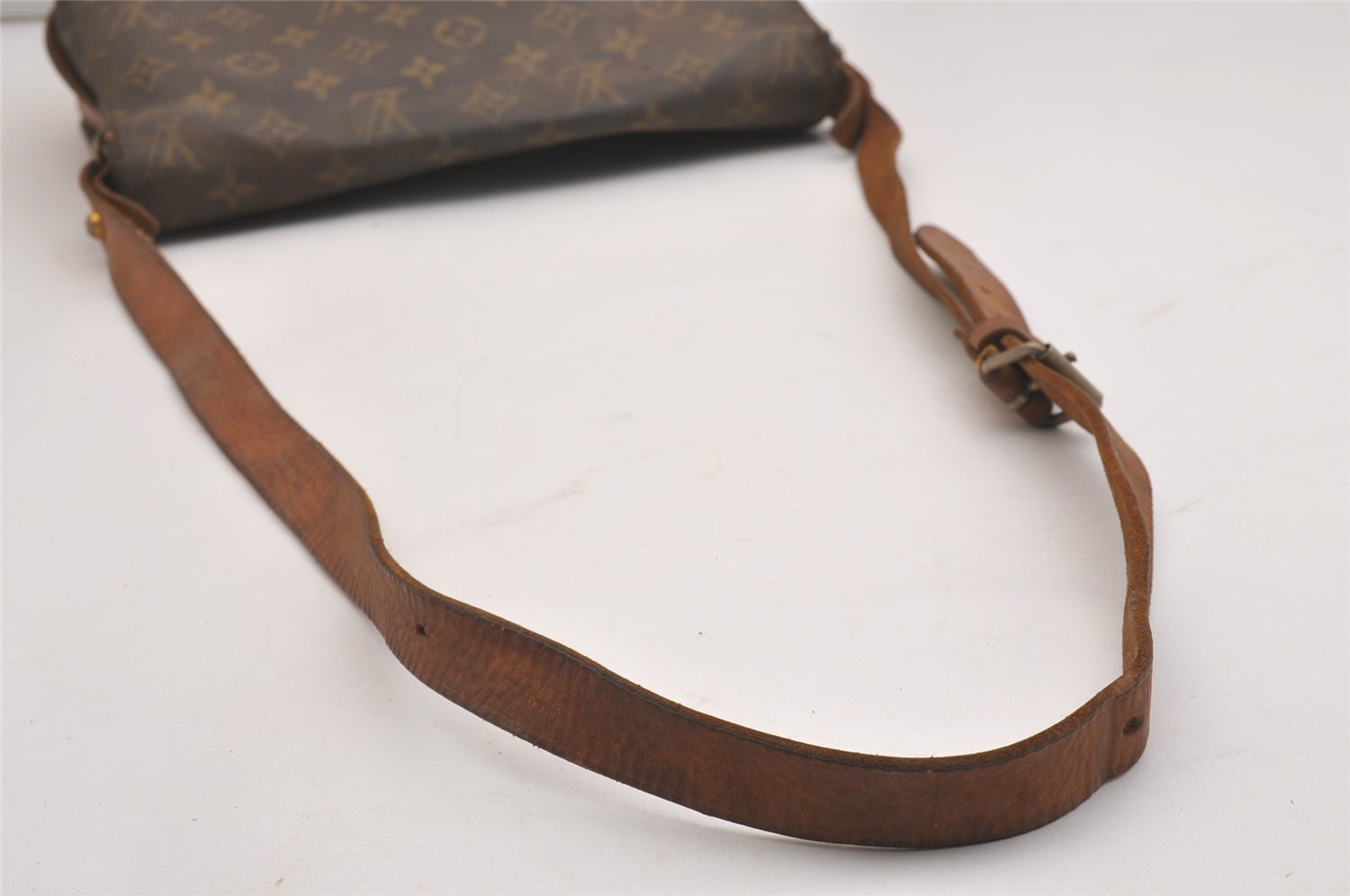Authentic Louis Vuitton Monogram Cartouchiere GM Shoulder Bag Old Model 2493I