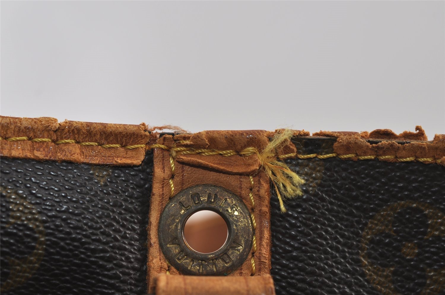 Authentic Louis Vuitton Monogram Noe Shoulder Drawstring Bag M42224 LV 2495I