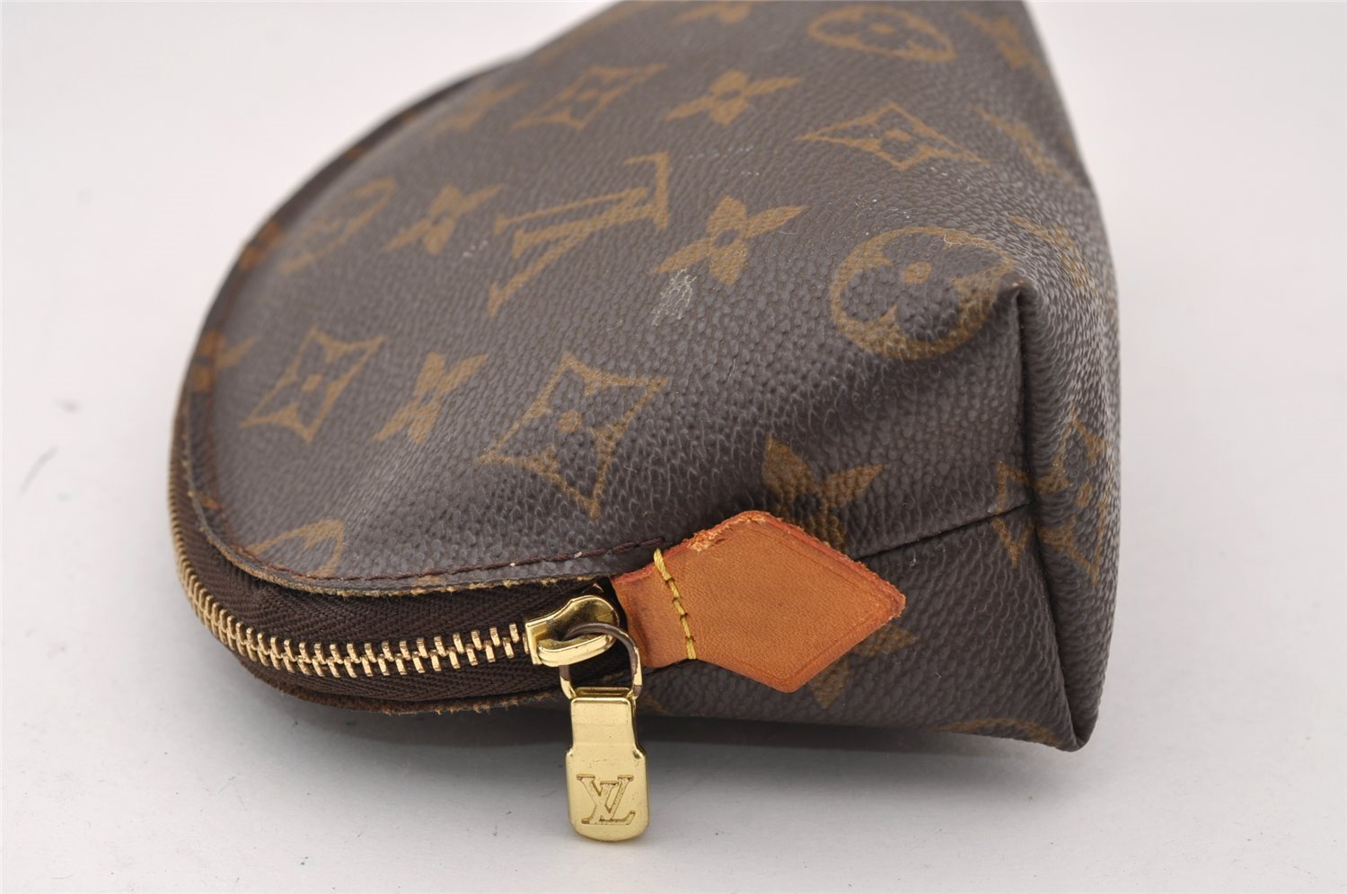 Authentic Louis Vuitton Monogram Pochette Cosmetic Pouch M47515 LV 2496I