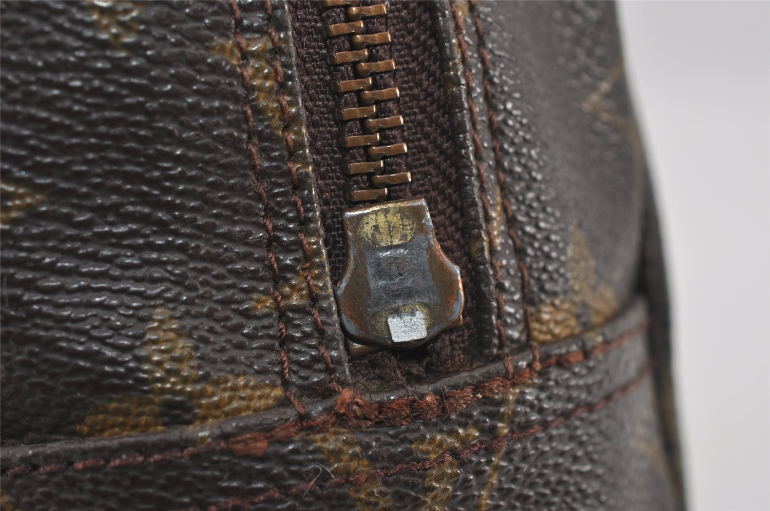 Auth Louis Vuitton Monogram Trousse Toilette 28 Clutch Bag M47522 Junk 2497I