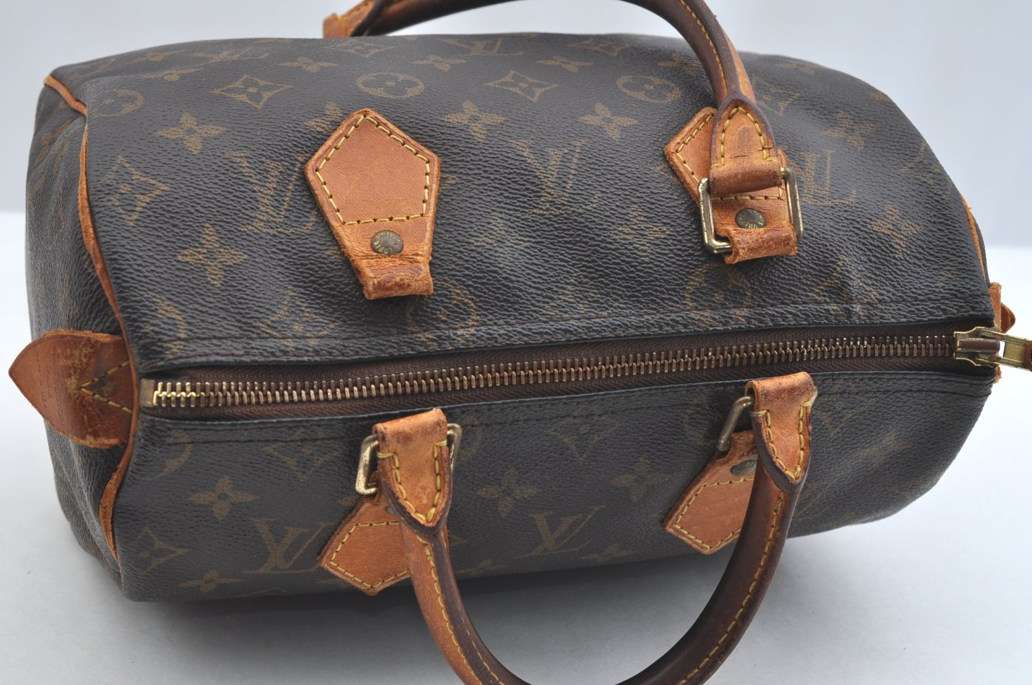 Authentic Louis Vuitton Monogram Speedy 25 Boston Hand Bag M41528 LV Junk 2498I