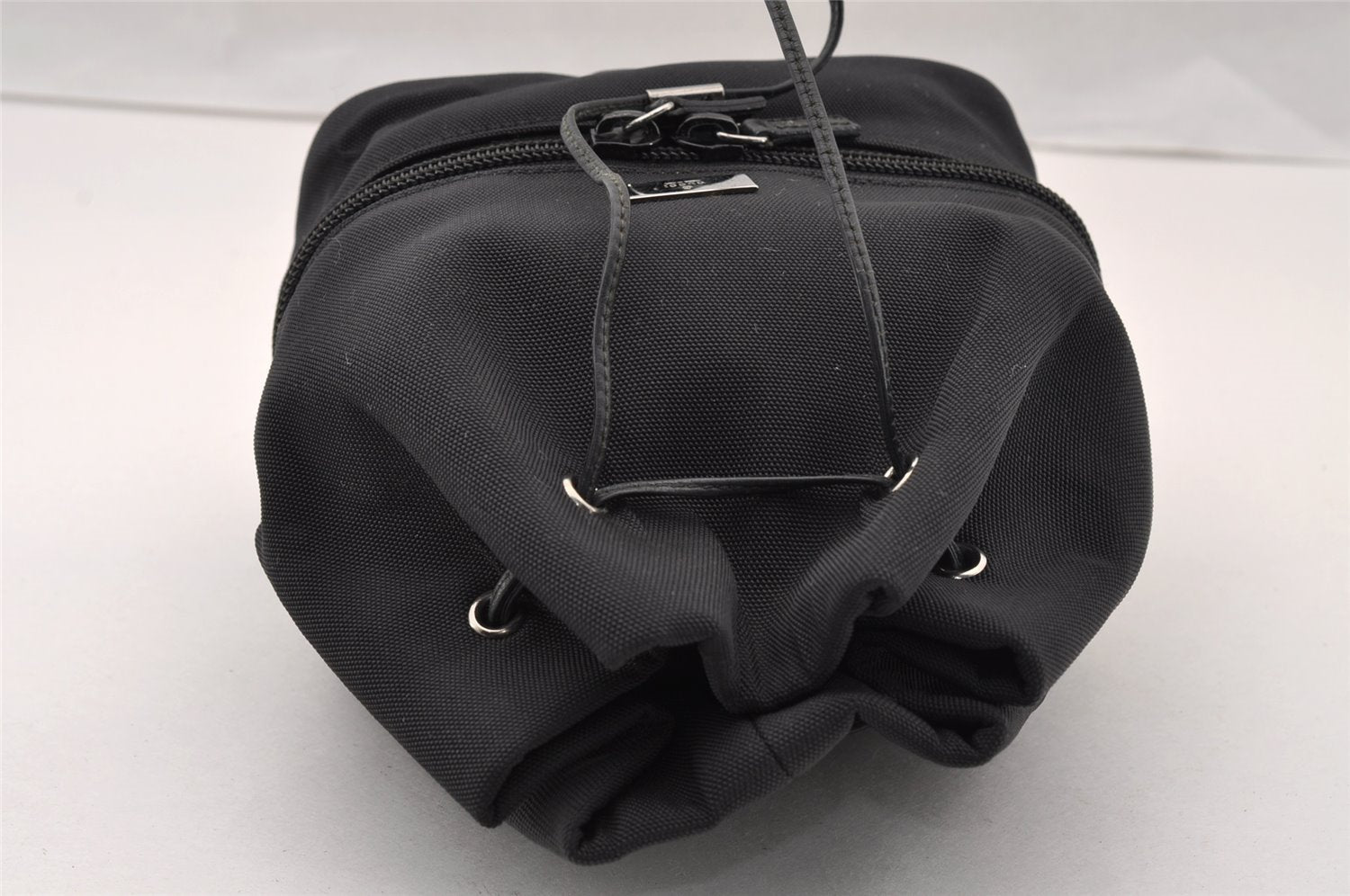 Authentic GUCCI Drawstring Hand Bag Purse Canvas Leather 0391053 Black 2505I