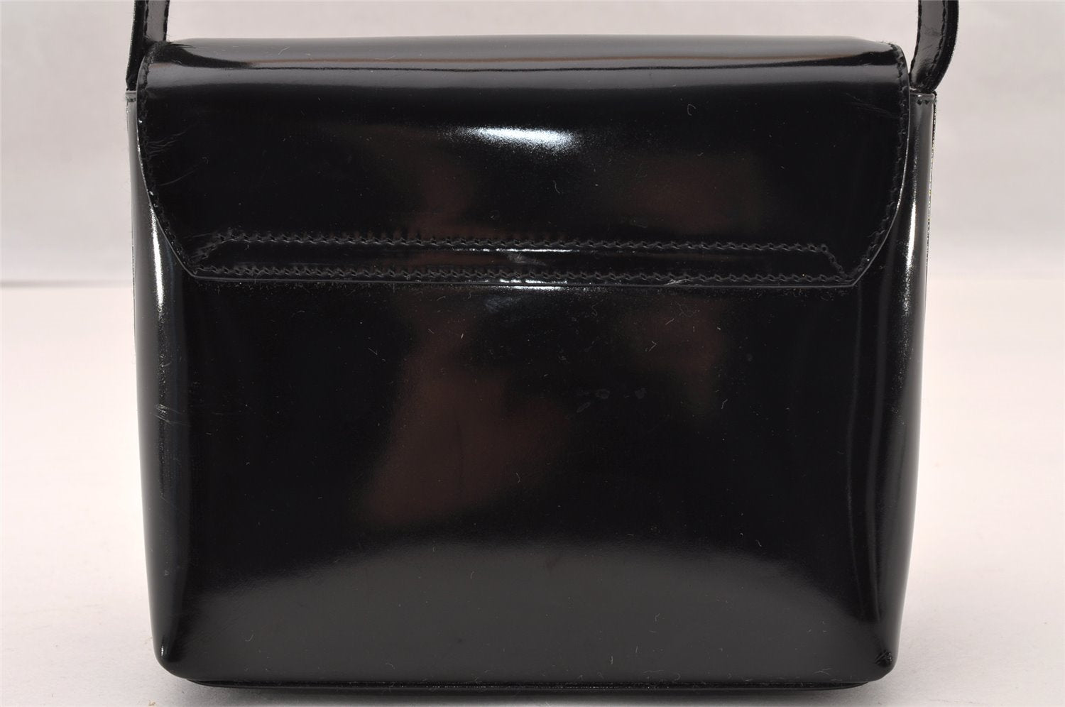 Authentic GUCCI Vintage Shoulder Hand Bag Purse Enamel Black Junk 2509I