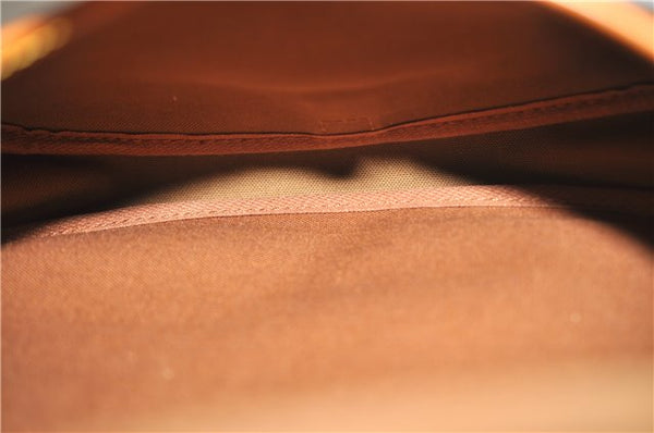 Auth Louis Vuitton Monogram Saumur 30 Shoulder Cross Body Bag M42256 LV 2510B