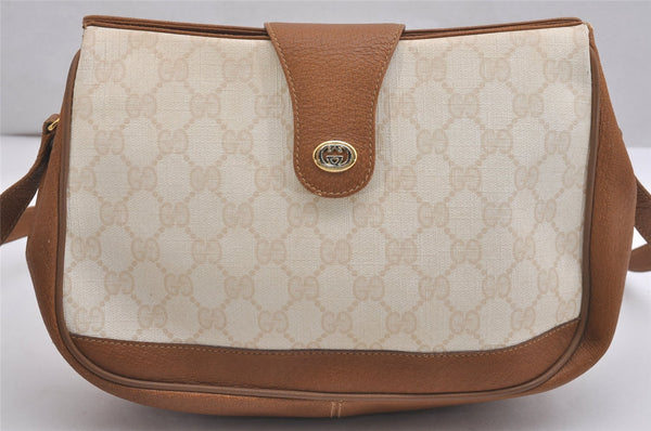 Authentic GUCCI Shoulder Cross Body Bag Purse GG PVC Leather White Junk 2510I