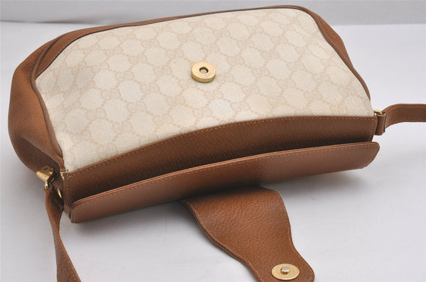 Authentic GUCCI Shoulder Cross Body Bag Purse GG PVC Leather White Junk 2510I