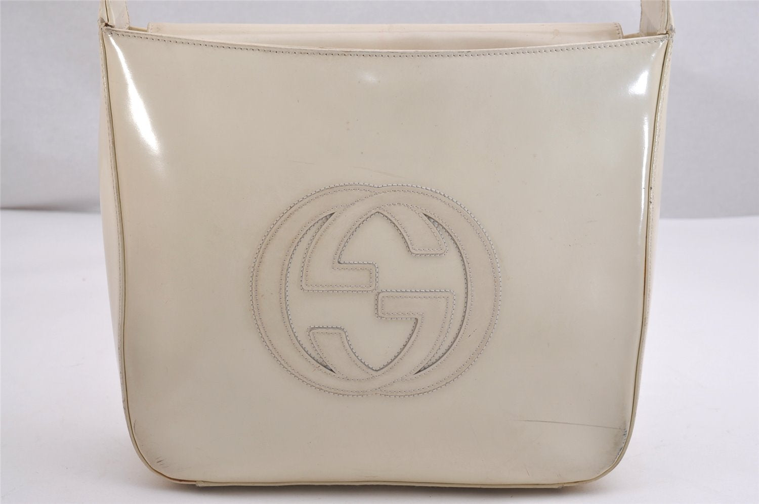 Authentic GUCCI Interlocking G Vintage Shoulder Bag Enamel White Junk 2521I