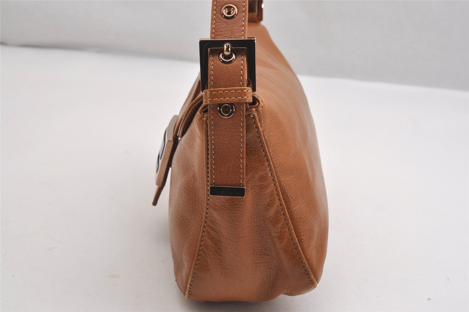 Authentic FENDI Mamma Baguette Shoulder Hand Bag Purse Leather Brown 2525I