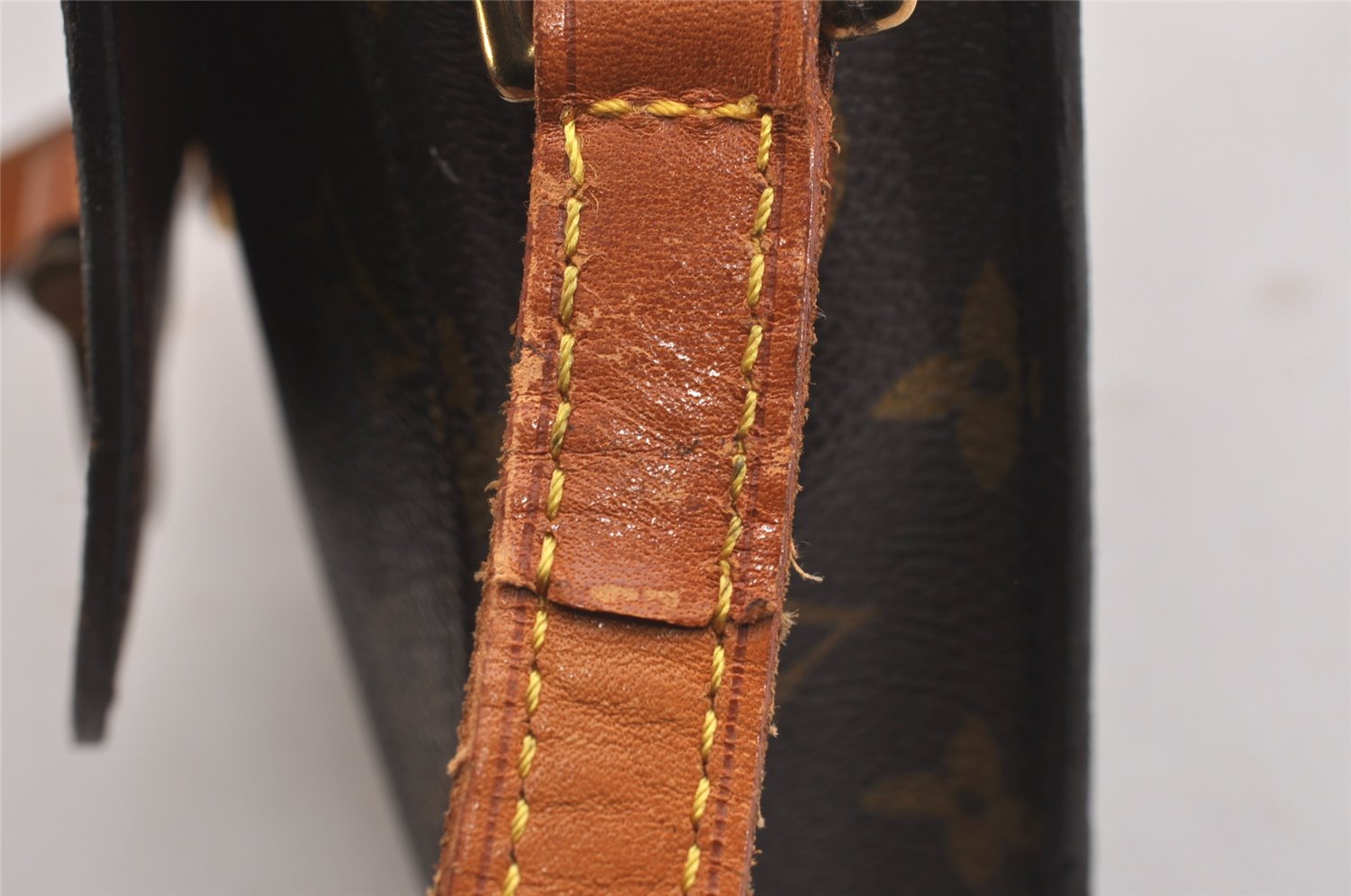 Authentic Louis Vuitton Monogram Saint Cloud MM M51243 Shoulder Cross Bag 2529I