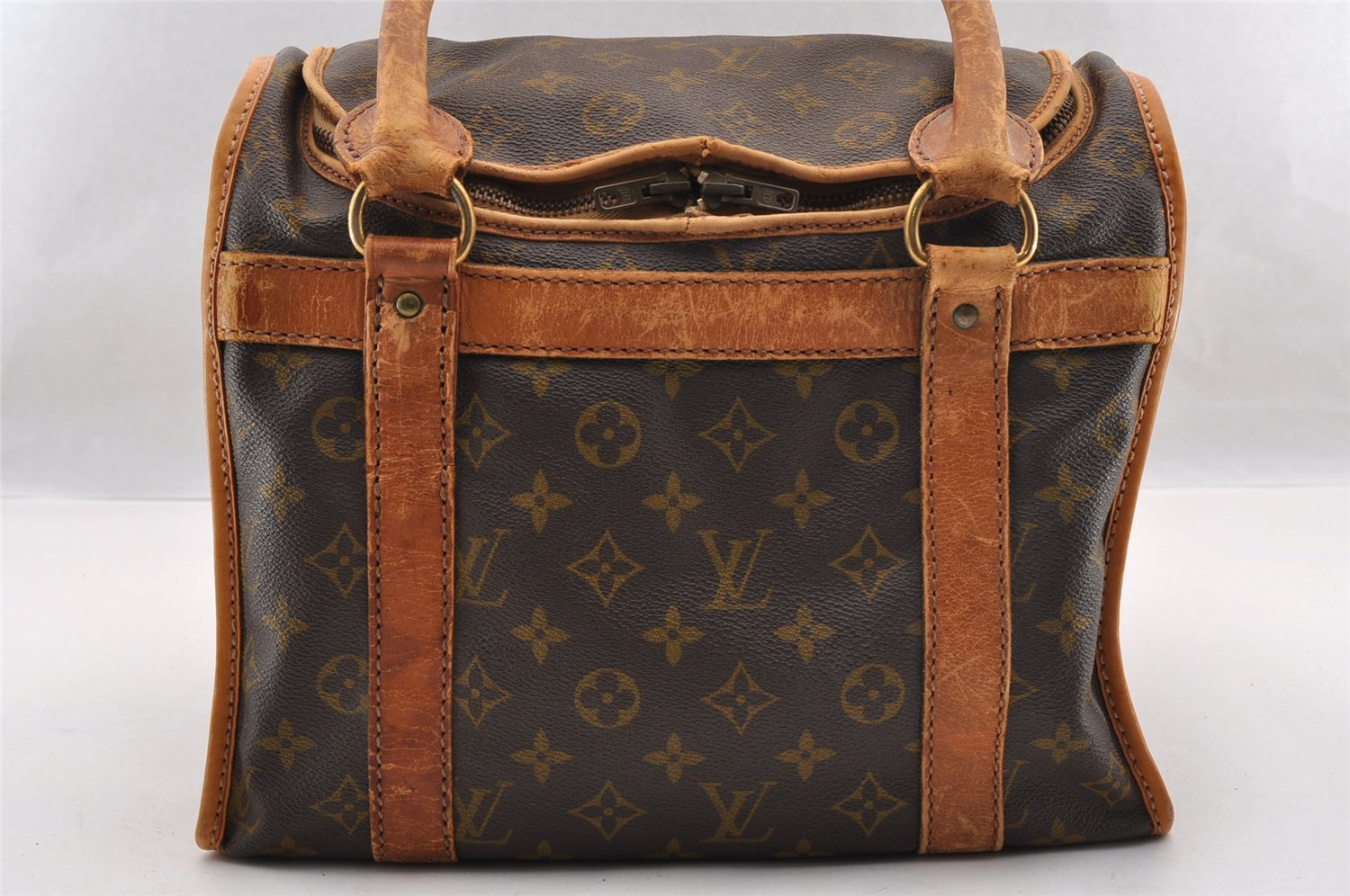 Authentic Louis Vuitton Monogram Sac Chaussures 30 Boston Bag Old Model LV 2535I