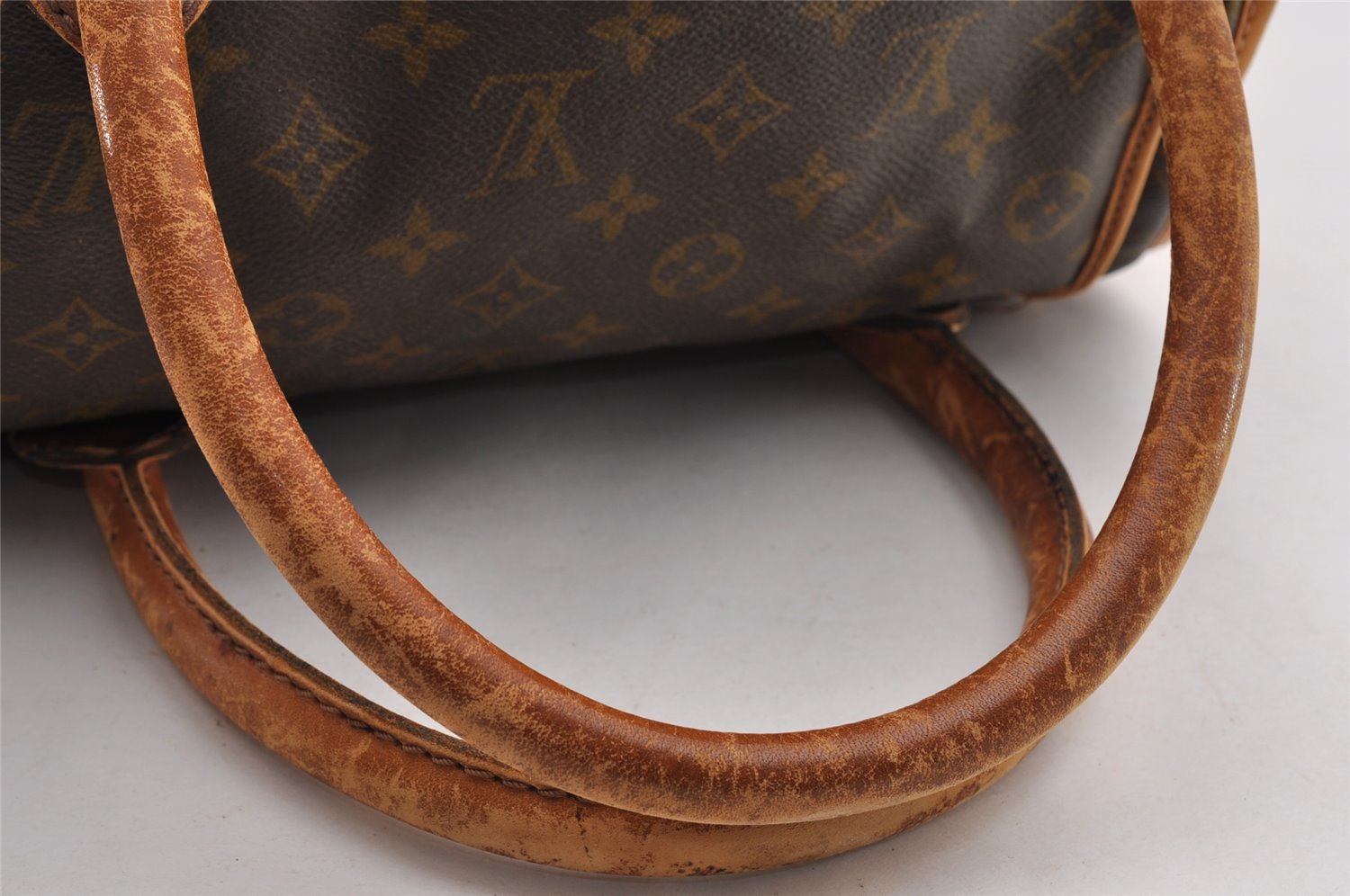 Authentic Louis Vuitton Monogram Sac Chaussures 30 Boston Bag Old Model LV 2535I