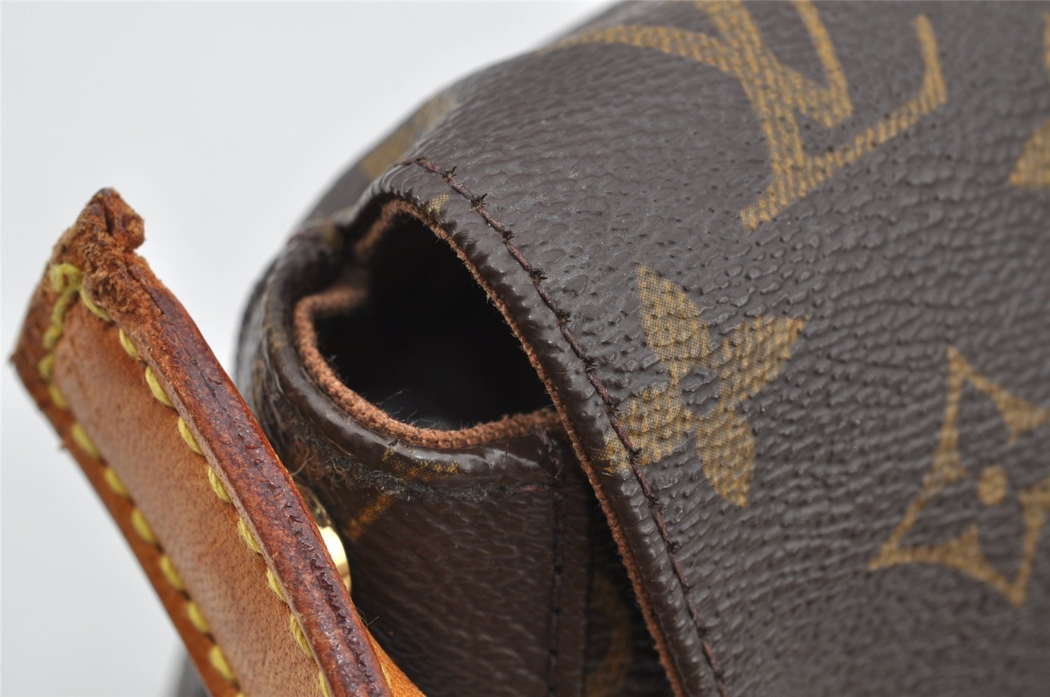 Authentic Louis Vuitton Monogram Mini Looping Shoulder Hand Bag M51147 LV 2541I