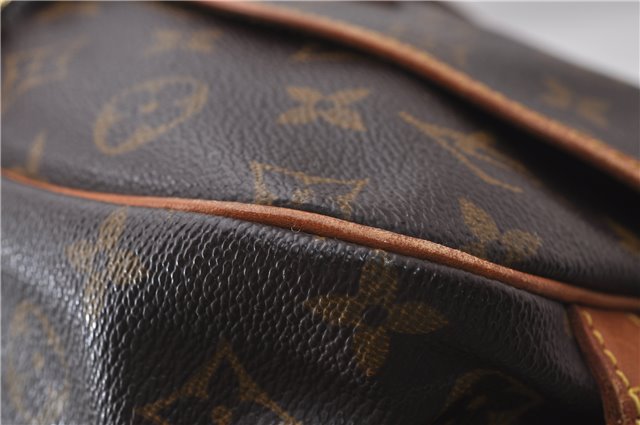 Auth Louis Vuitton Monogram Saumur 30 Shoulder Cross Body Bag M42256 LV 2554D