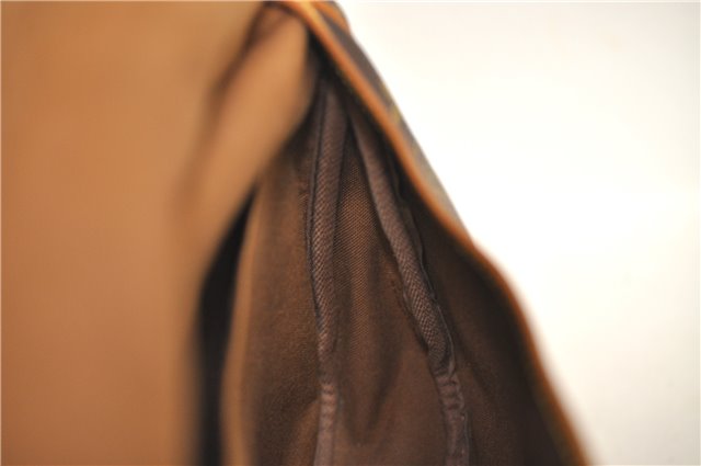 Auth Louis Vuitton Monogram Saumur 30 Shoulder Cross Body Bag M42256 LV 2554D