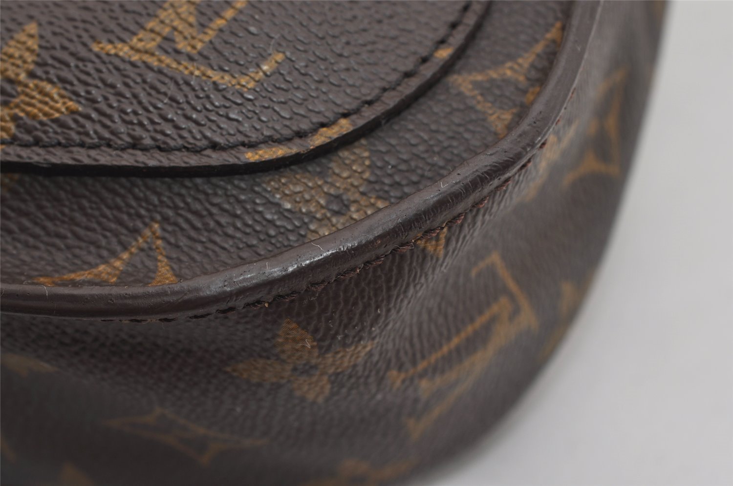 Authentic Louis Vuitton Monogram Saint Cloud GM M51242 Shoulder Cross Bag 2555I