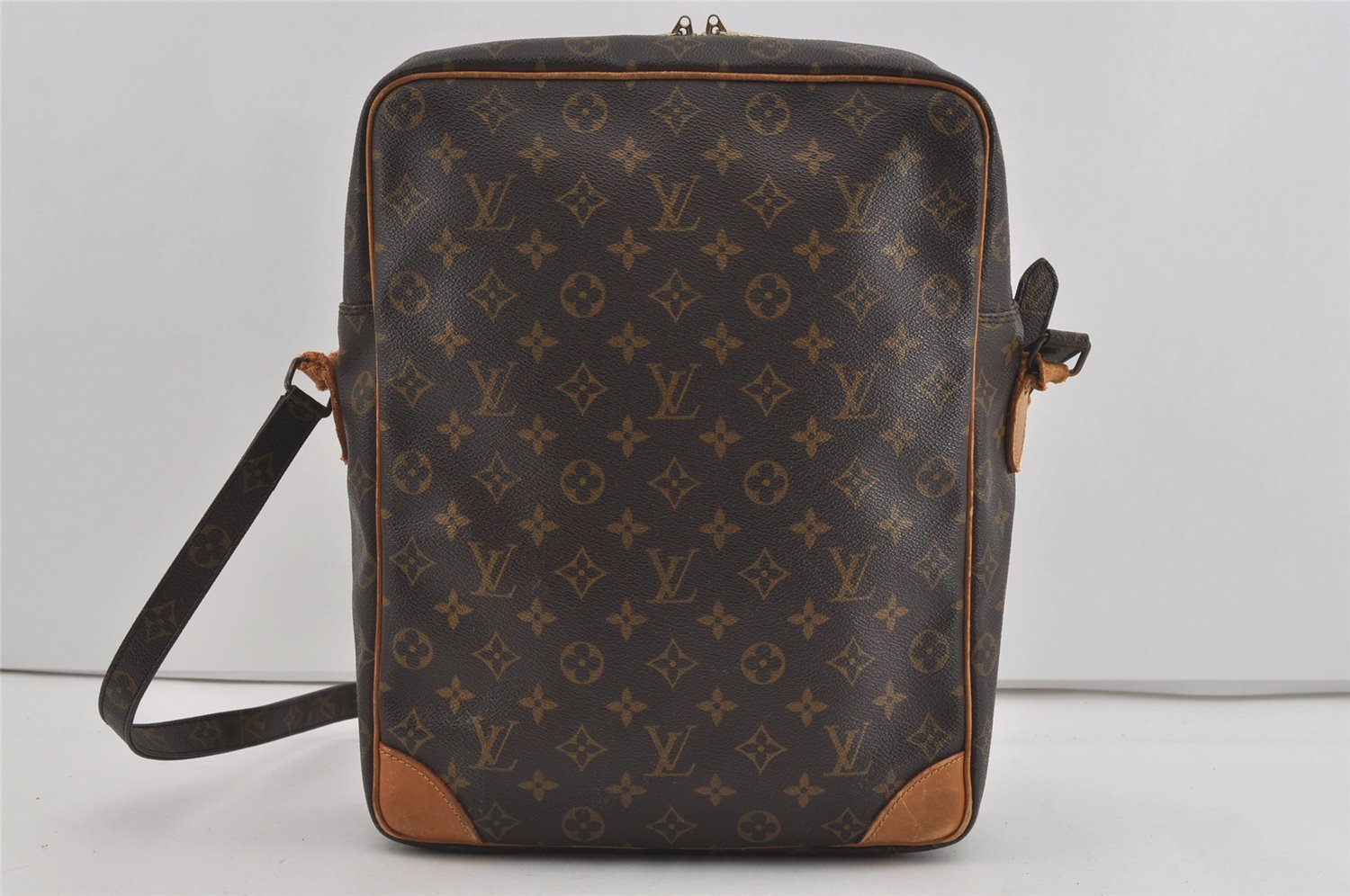 Authentic Louis Vuitton Monogram Danube 28 Shoulder Cross Body Bag LV 2559I