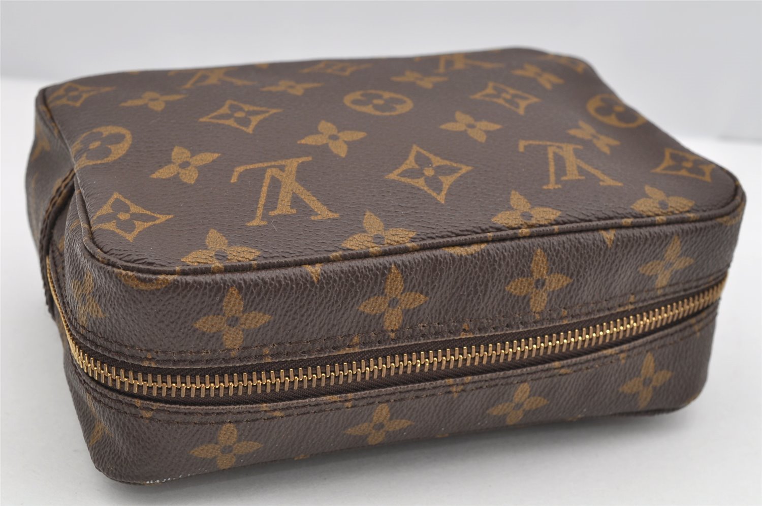 Authentic Louis Vuitton Monogram Trousse Toilette 18 Clutch Bag M47526 LV 2560I