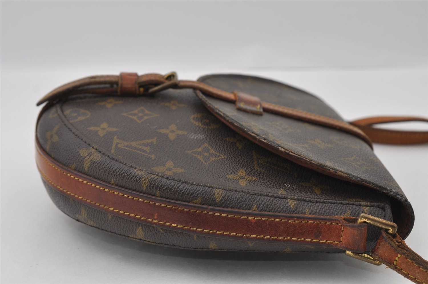 Authentic Louis Vuitton Monogram Chantilly MM Shoulder Cross Bag M51233 LV 2563I