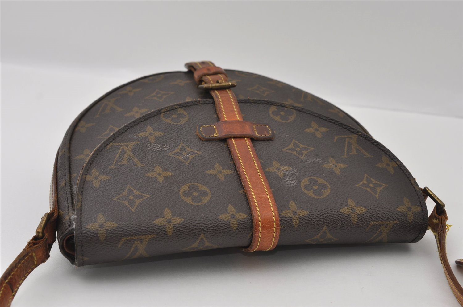 Authentic Louis Vuitton Monogram Chantilly MM Shoulder Cross Bag M51233 LV 2563I