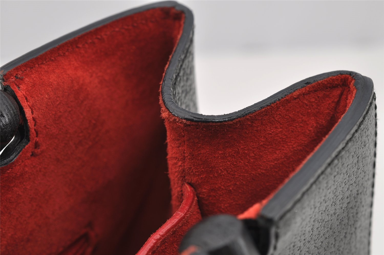 Authentic GUCCI Bamboo Vintage Hand Bag Purse Leather 0021061 Black 2568I