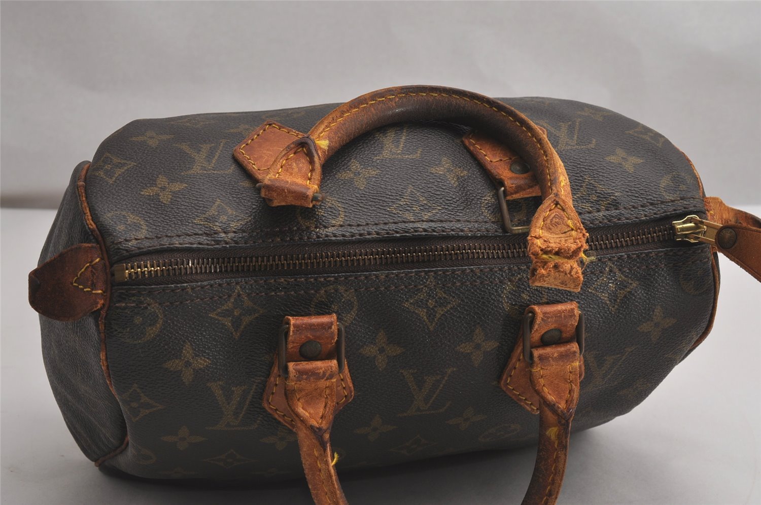 Authentic Louis Vuitton Monogram Speedy 25 Boston Hand Bag M41528 LV Junk 2570I
