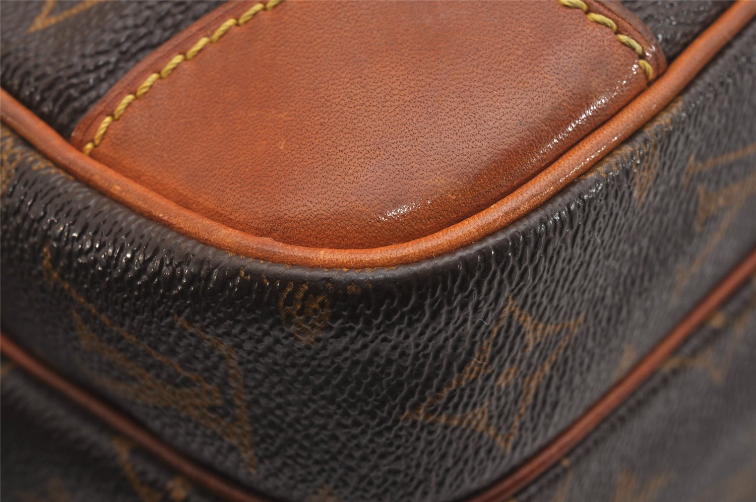 Authentic Louis Vuitton Monogram Nile Shoulder Cross Body Bag M45244 LV 2572I