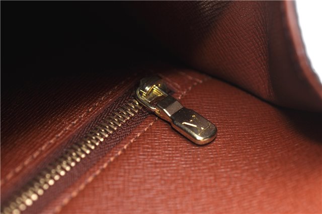 Auth Louis Vuitton Monogram Saint Cloud GM Shoulder Cross Bag M51242 LV 2575D